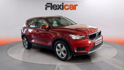 Käytetty Volvo XC40 Momentum 150 HP (110 kW) 2019 Punainen Katumaasturi