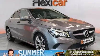 Usado Mercedes CLA200 136 CV (100 kW) 2018 Gris Coupe