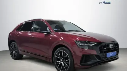 Usado Audi Q8 Black Edition 231 CV (169 kW) 2020 Rojo SUV