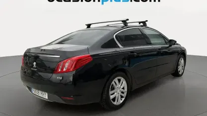 Usado Peugeot 508 Active 112 CV (82 kW) 2012 Negro Berlina