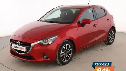 Usado Mazda 2 Luxury 90 CV (66 kW) 2015 Rojo Berlina