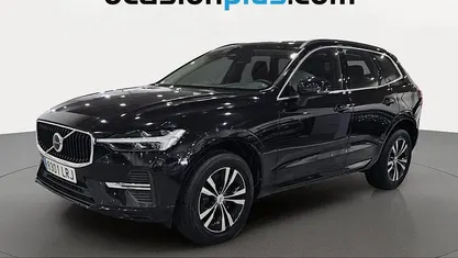 Käytetty Volvo XC60 Momentum 197 HP (144 kW) 2021 Musta Katumaasturi