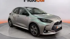 Usado 2024 Toyota Yaris Hybrid Active Berlina | 18.490 € (Buen precio)