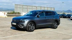 Gris / plata Usado 2021 VW Tiguan Allspace Sportline SUV | 31.900 € (Precio justo)