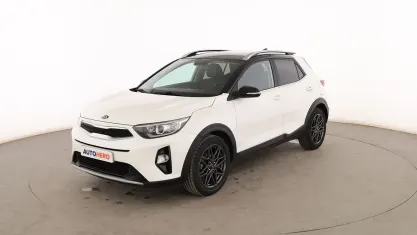 Usado Kia Stonic 120 CV (88 kW) 2020 Blanco SUV
