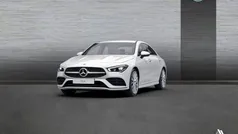 Blanco polar Usado 2020 Mercedes CLA200 AMG line Berlina | 30.900 € (Precio justo)