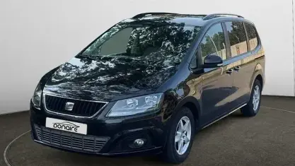 Usado Seat Alhambra Reference 140 CV (102 kW) 2011 Negro Monovolumen