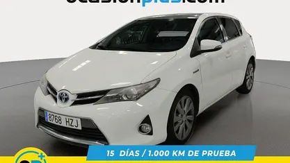 Usado 2014 Toyota Auris Hybrid Active Utilitario | 11.990 € (Precio justo)