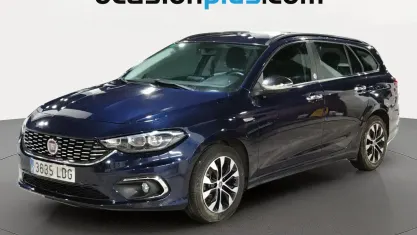 Usado Fiat Tipo Mirror 95 CV (69 kW) 2019 Azul Familiar