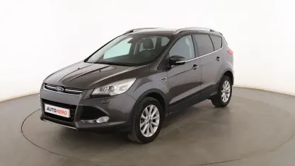 Usado Ford Kuga Titanium 120 CV (88 kW) 2016 Gris SUV