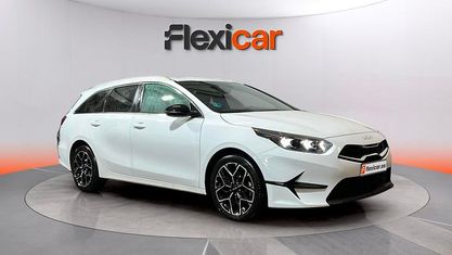 Occasion Kia Ceed Style 100 PK (73 kW) 2025 Wit Hatchback