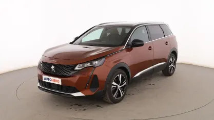 Usado Peugeot 5008 GT 180 CV (132 kW) 2022 Marrón SUV