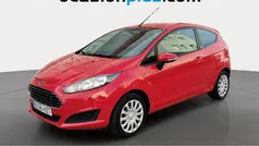 Rojo Usado 2014 Ford Fiesta Trend Utilitario | 7450 € (Precio justo)