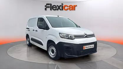 Usado Citroën Berlingo Feel 102 CV (75 kW) 2019 Monovolumen
