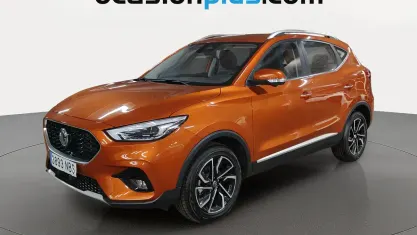 Usado MG ZS Luxury 106 CV (77 kW) 2025 Naranja SUV