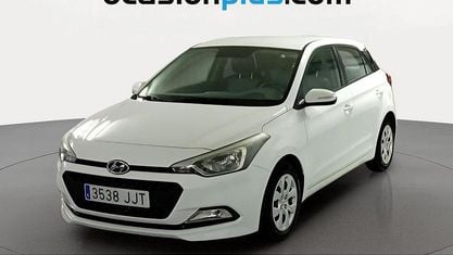 Używany Hyundai i20 75 KM (55 kW) 2015 Biały Hatchback