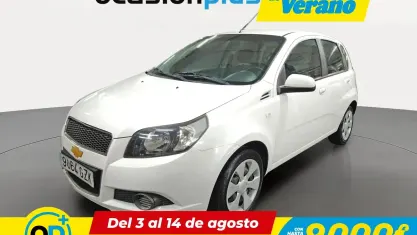 Usado Chevrolet Aveo LS 101 CV (74 kW) 2010 Blanco Utilitario