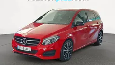 Rojo Usado 2015 Mercedes B180 Urban Monovolumen | 15.200 € (Buen precio)