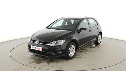 Usado VW Golf VII 116 CV (85 kW) 2019 Negro Utilitario