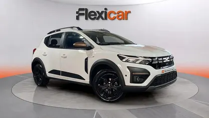 Usado Dacia Sandero Extreme 101 CV (74 kW) 2025 Blanco Berlina