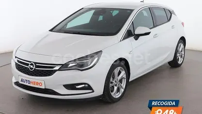 Blanco Usado 2018 Opel Astra Dynamic Berlina | 9899 € (Buen precio)