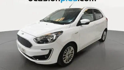 Usado Ford Ka Plus Ultimate 86 CV (63 kW) 2018 Blanco Utilitario