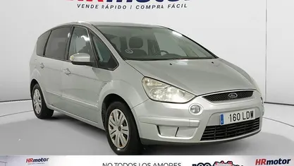 Usado Ford S-MAX Trend 140 CV (102 kW) 2009 Monovolumen