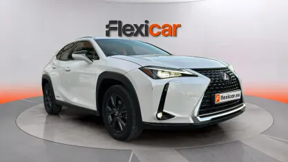 Usado Lexus UX Business Edition 184 CV (135 kW) 2022 Blanco SUV
