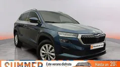 Verde Usado 2023 Skoda Karoq Ambition SUV | 21.490 € (Precio justo)