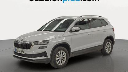 Usado Skoda Karoq Selection 116 CV (85 kW) 2024 Blanco SUV