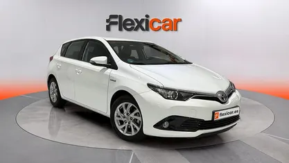 Usado Toyota Auris Hybrid Advance 136 CV (100 kW) 2016 Familiar