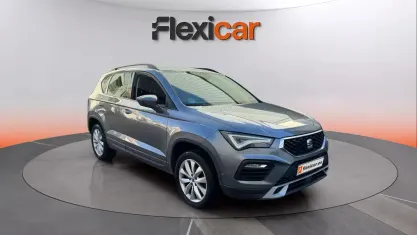 Usado Seat Ateca Style 150 CV (110 kW) 2023 Gris SUV