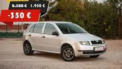 Gris / plata Usado 2004 Skoda Fabia Berlina | 1950 €
