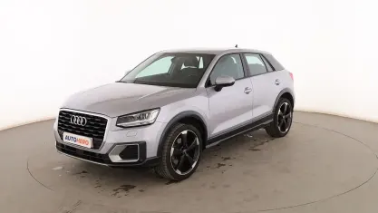 Usado Audi Q2 Design 150 CV (110 kW) 2019 Gris SUV