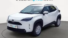 Blanco Nuevo 2024 Toyota Yaris Cross Business Edition SUV | 23.728 € (Precio justo)