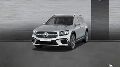 Gris / plateado Usado 2025 Mercedes GLB200 SUV | 56.900 €