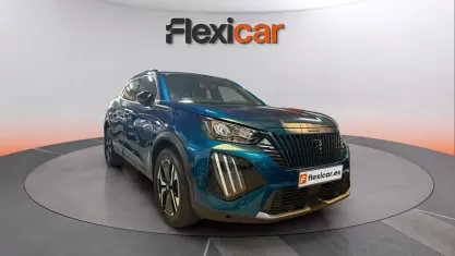 Usado Peugeot 2008 Allure 100 CV (73 kW) 2025 Verde SUV