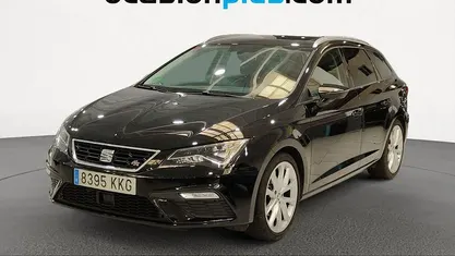 Usado Seat Leon FR 125 CV (91 kW) 2018 Monovolumen