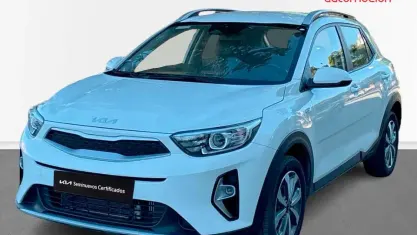 Usado Kia Stonic 100 CV (73 kW) 2024 SUV