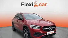 Rojo Usado 2021 Mercedes GLA200 SUV | 27.490 € (Super precio)