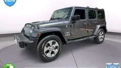 Gris / plata Usado 2016 Jeep Wrangler Unlimited Sahara SUV | 33.500 € (Precio justo)