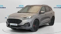 Gris / plata Usado 2023 Ford Kuga ST-Line X SUV | 25.890 € (Buen precio)