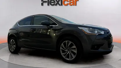 Usado 2015 DS Automobiles DS4 Design Berlina | 9490 € (Precio justo)