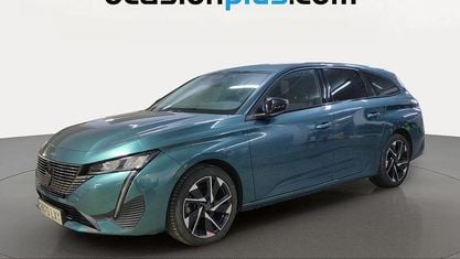 Używany Peugeot 308 SW Allure 131 KM (96 kW) 2022 Niebieski Kombi