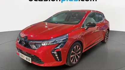 Usado Mitsubishi Colt 91 CV (66 kW) 2024 Rojo Utilitario