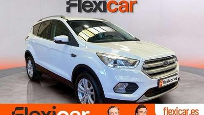 Usado Ford Kuga Trend+ 120 CV (88 kW) 2019 Blanco SUV