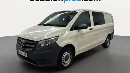 Usado Mercedes Vito 114 CV (83 kW) 2016 Gris Van