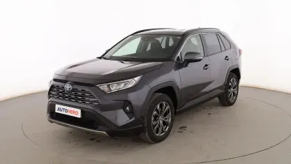 Usado Toyota RAV4 Hybrid Style 220 CV (161 kW) 2025 Gris SUV
