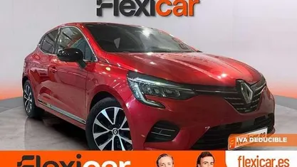 Begagnad Renault Clio V Techno 90 HK (66 kW) 2023 Röd Sedan