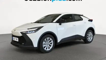 Usado Toyota C-HR Active 140 CV (102 kW) 2025 Blanco SUV